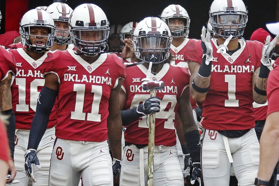 LongLiveZan9's tweet photo. Blessed to receive an offer from the University of Oklahoma!! #BoomerSooner @JuCoFootballACE @JUCOFFrenzy @CoachRoyM https://t.co/OuOvLY5vfU