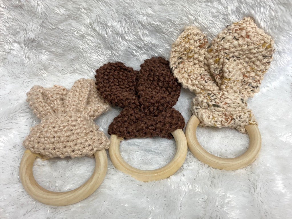 Merrywood_Farm's tweet photo. All Natural Baby Teether – Bunny https://t.co/zXalXxkIal https://t.co/jX6aZ6Giby
