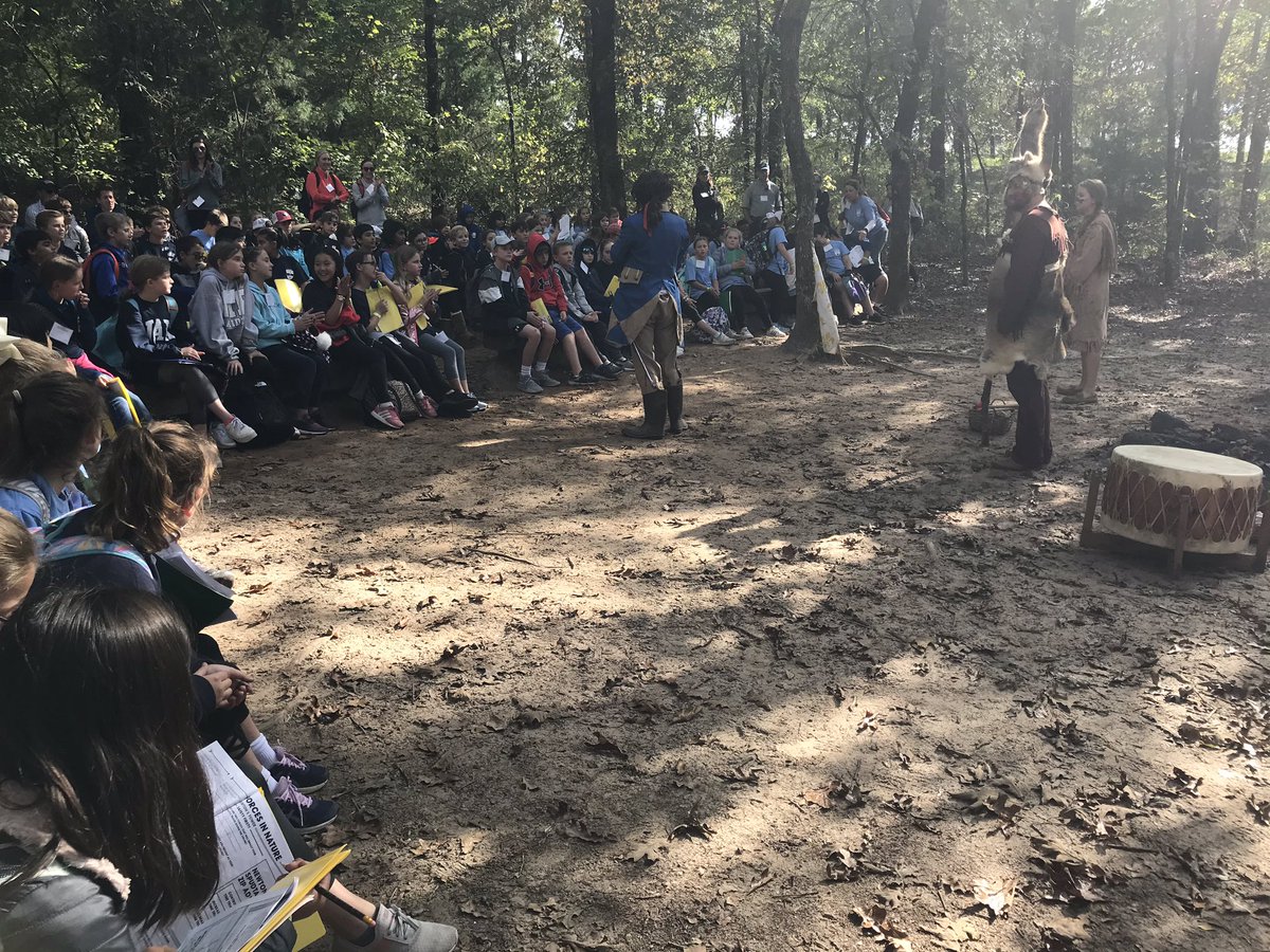 moranstx's tweet photo. Learning about native tribes of Texas @MISHPISD #misole https://t.co/I7ioX9SL4Q