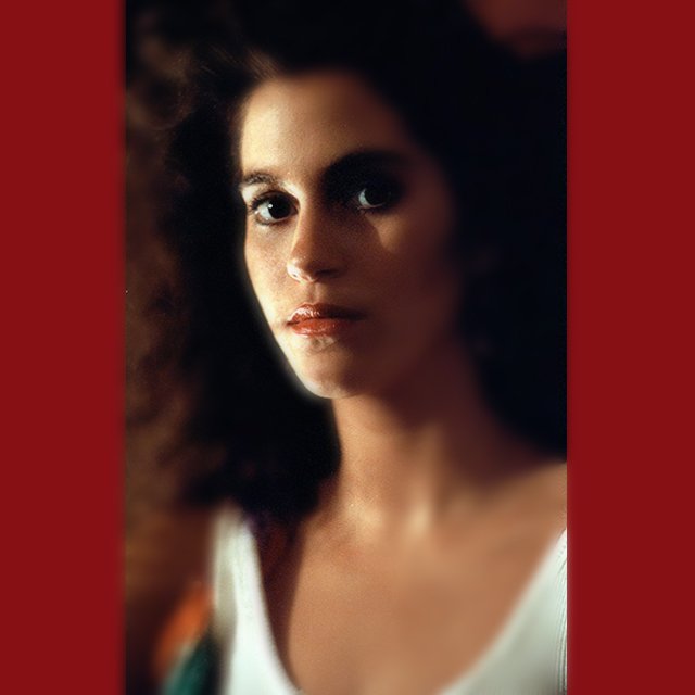 Happy birthday to What s your favorite Jami Gertz film? 