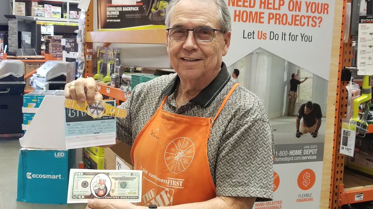 JustinRoth3016's tweet photo. Warren D27 is the Gold belt winner for last week. He was mentioned the most in VOC at #thegreat3008. #3stepprocess @MichaelL3008 @GeoffRandallTHD @andrewschilli @ShowMeShawnD196 @Melissa_DHRM196 @CampSweenScott https://t.co/mZJpqZvmrB