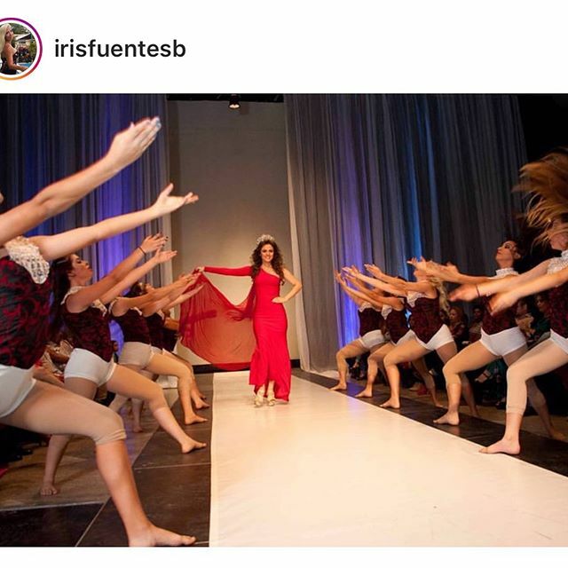 Hoy Celebrando @carolastudios sus primeros 22 años🙏🏼❤️Madre de este gran proyecto de vida ”SEMTUR Semana de la Moda y el Turismo” que une grandes talentos en nuestro país👏🏼👏🏼👏🏼👏🏼Gracias a Dios! Gracias a Todos quienes han sido parte importante de nuestra… ift.tt/2q3twvi