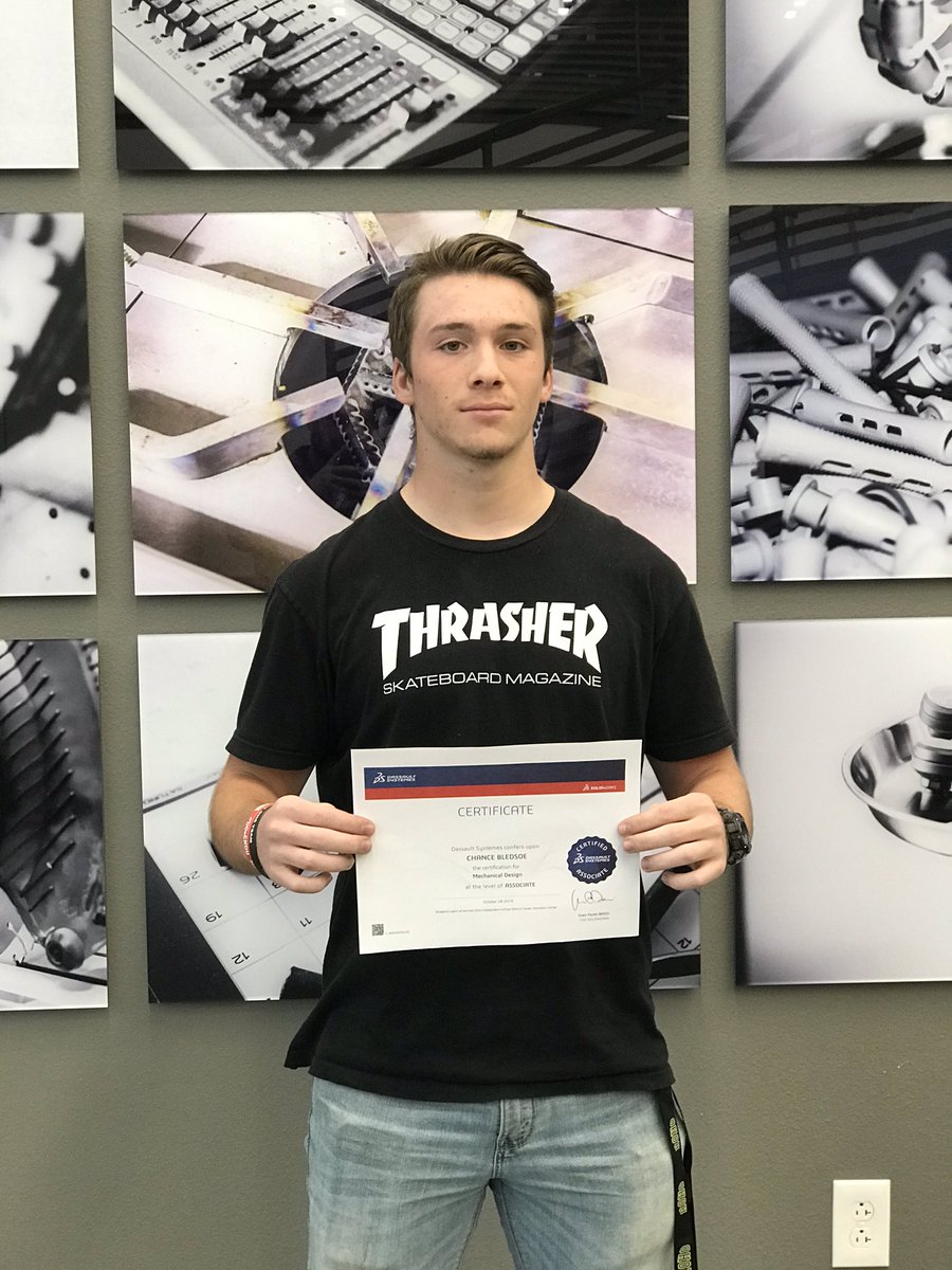 ROBODAVISWFISD's tweet photo. We got another @SOLIDWORKSedu #CSWA Certified Associate here at the @WFISD_CEC #BeBold #BeTheOne #WFISDEngineering #IAmWFISD @WFISDschools https://t.co/4AdFnCeUXD