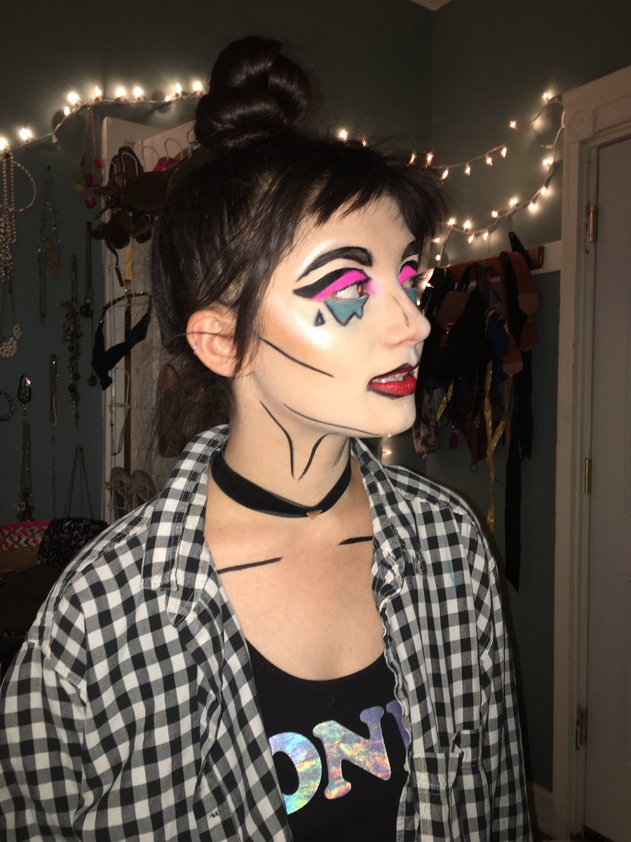 _k_mua_k_'s tweet photo. DAY 27 #30DOL IS #popartmakeup K ππ ft the @jamescharles @morphebrushes palette and @toofaced Peach foundation https://t.co/3k1blfnwAt