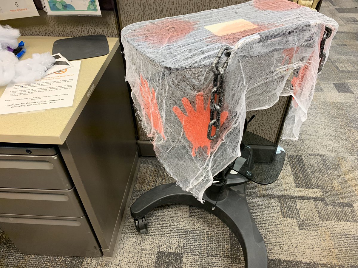 ManagerJZ's tweet photo. High five! #BoardmanATT #FieldsFamFrightSite https://t.co/KgksFNqiZU