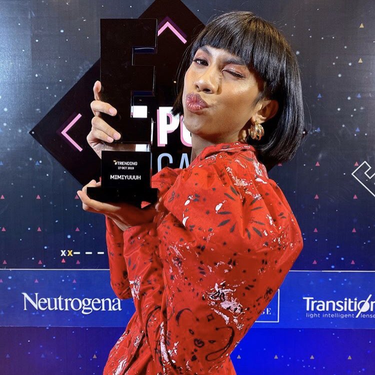 MIMINIZATIONISM tweet media