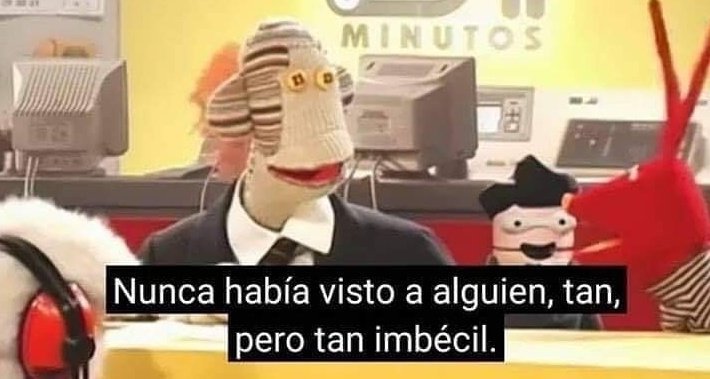 Yo viendo a la Karla Rubilar #HabraConsecuencias