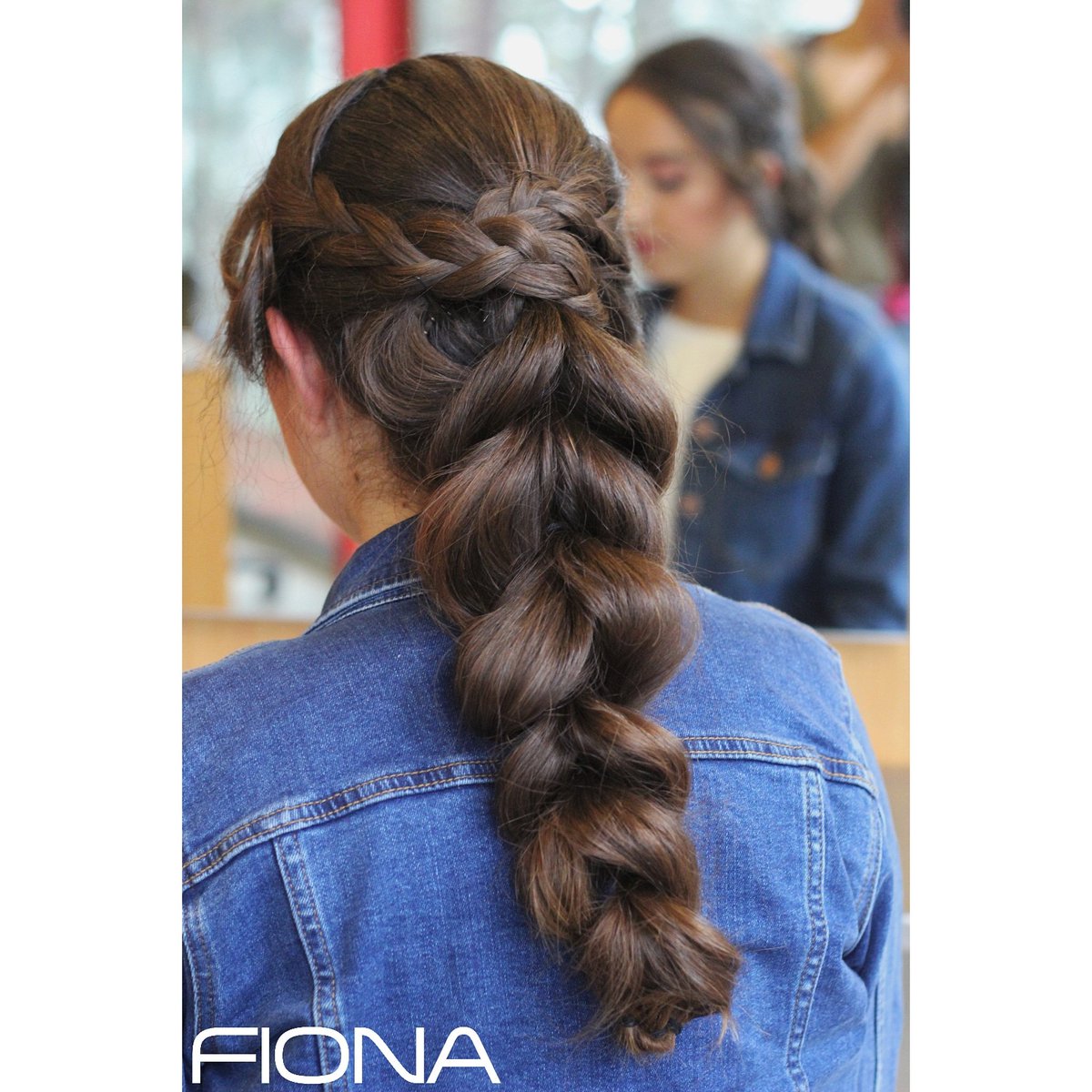 SalonFiona's tweet photo. BRAID on point. 💥
-
-
#salonfiona #salondebelleza #fionateam #fionahair #braid #braidstyles #style #hair #updo #halfdo #style #hairstylist #hairdressing #haircare #hairinspo https://t.co/QWtVEXgHxs