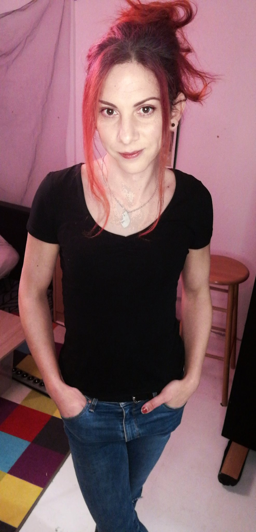 Long time no see! I've been busy changing the set up in the room ? https://t.co/laJKX0vrfv