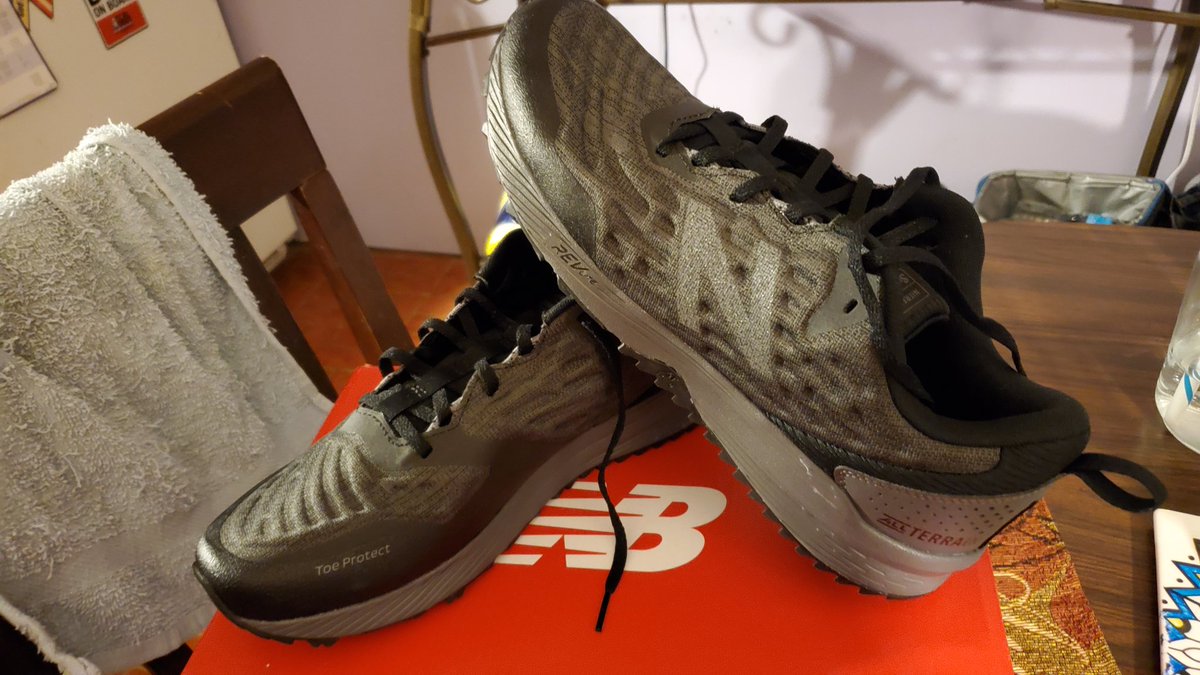1bubbamike's tweet photo. My new pair of new balance walking shoes  I am very excited https://t.co/lW11D45vmb