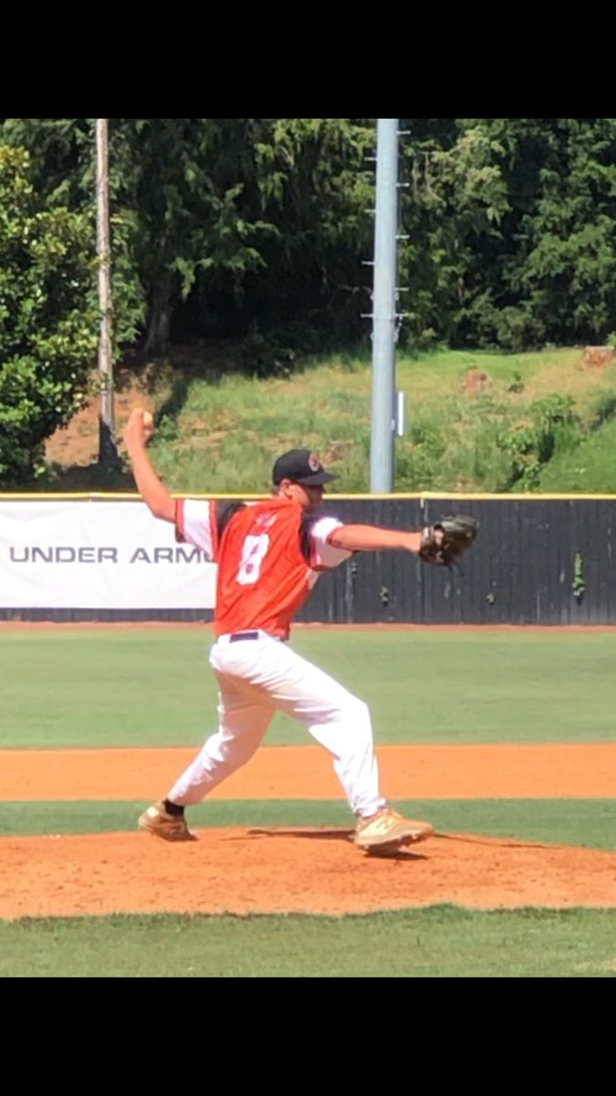 AntSullivan13's tweet image. I am excited and blessed to announce that I will be furthering my academic and athletic career at Roanoke College. I want to thank God, my family, my coaches, and my friends for all their support during this journey. #gomaroons @RoanokeBaseball @OnDeckAcademy @HTitansBaseBall