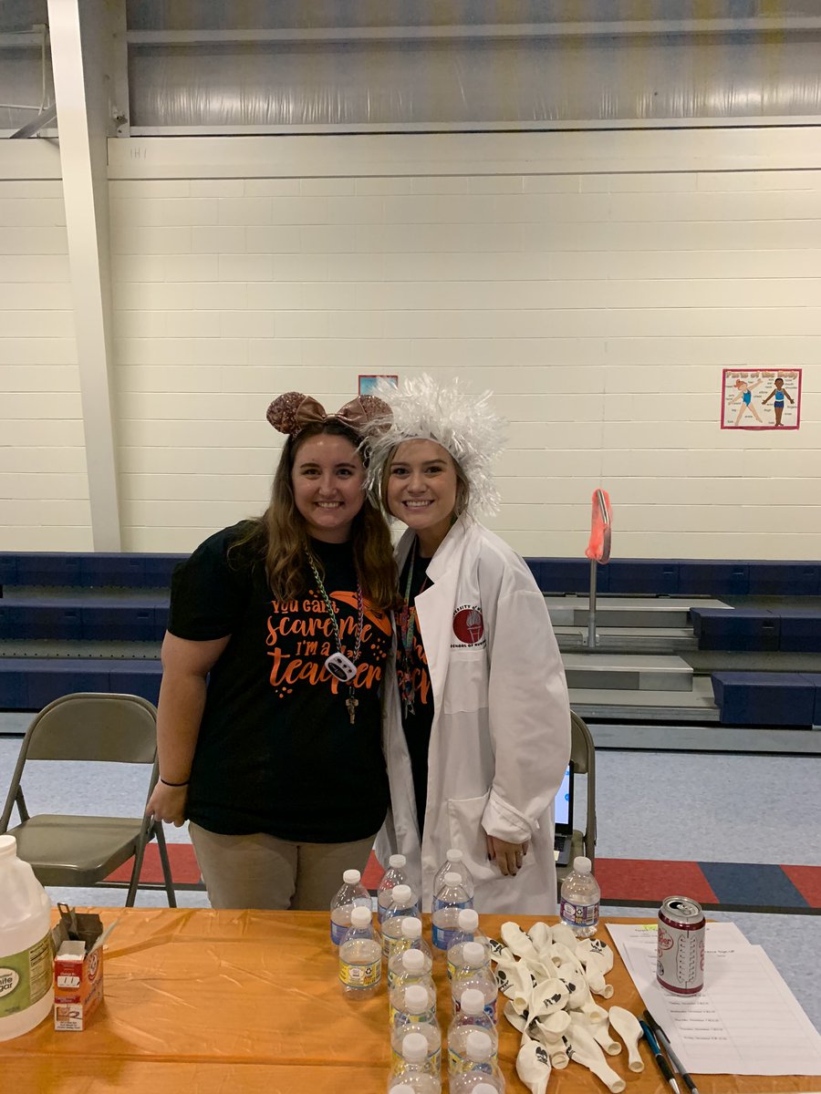 Stem night success!! What a fun night at <a href="/EaglesGrant/">Ella Grant Eagles</a> <a href="/NisaBesta1/">Nisa Besta</a> @GrantPrincipal @MsMcSwain_