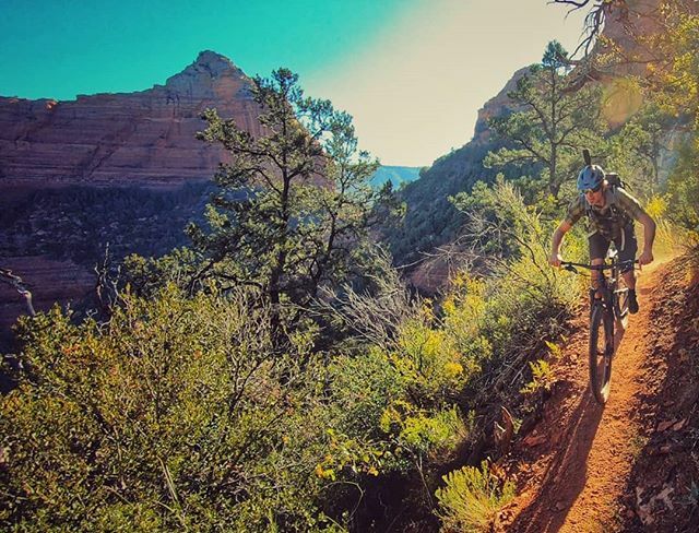 scottameyer's tweet photo. Makin' the Most of Fall🍂🍁🍂🍁
.
.
.
.
#mtb #mtblife #mtbaz #singletracks #rideyourmtb #redrockride #bike #reddirt #santacruzhightower #mountainbiketrails #sedona #singletrackphotos #mtblove #photooftheday #mtblifestyle #mtb_meyer #mtbdaily #adventure #… https://t.co/1U3DxelzLf https://t.co/4zXrxnzZI5