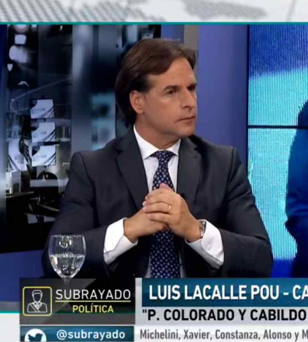 FScuoteguazza's tweet photo. Excelente @LuisLacallePou en @Subrayado contestando las preguntas de @blancarodgon https://t.co/JnpBwnGaTJ