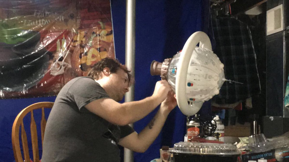SinSpaceFilms's tweet photo. Working on a Spaceship for Director Cameron Currin’s “Infinitus” a #shortfilm #film #kitbashing #production #spaceship #setDesign 
#modelbuilding 
Check Out more at:
https://t.co/sy93aFJH8R https://t.co/EXjVoja5ze