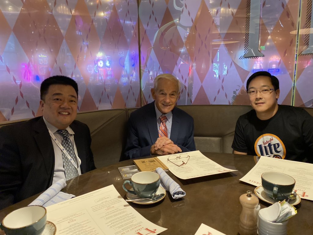 Forgot to mention, I also gave Dr. @RonPaul his first #Bitcoin, loaded into  a nice @BalletCrypto gold-plated REAL Bitcoin wallet. It was a special  serial number AA000820 to match his birthday! And