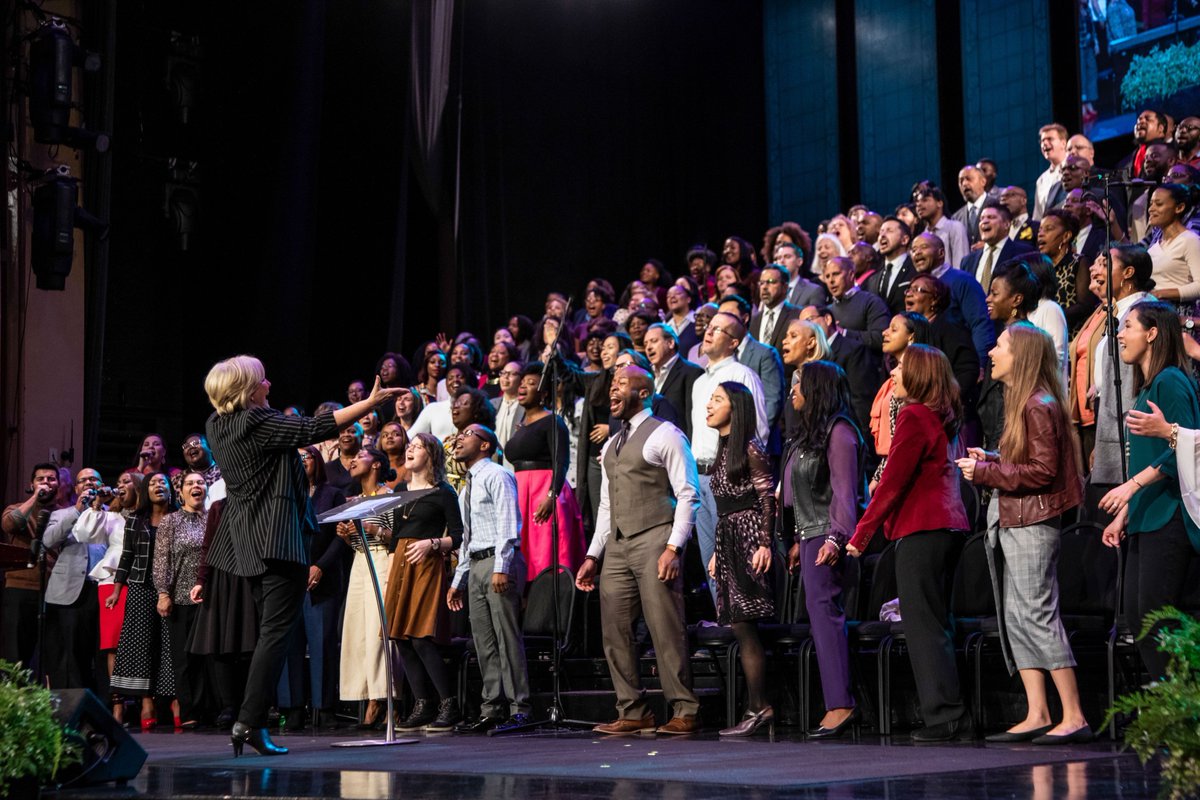 BT Choir tweet media