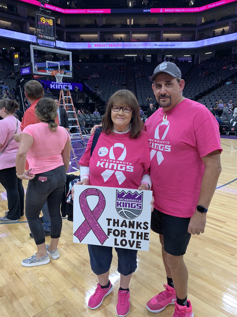 Kings_6thMan's tweet photo. Now a 6 year breast cancer survivor! Thank you for all the #LoveForSignLady over the years @SacramentoKings fans! #SacramentoProud 💜 https://t.co/IhMmpIvqOH