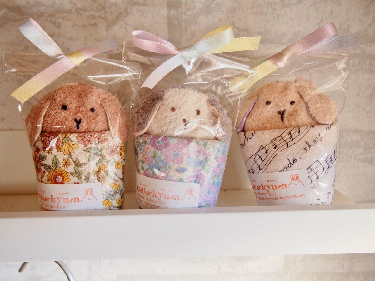 アトリエキューン 毎週金曜日新作発表 Twitterren キューンとする動物ハンカチを作っているアトリエキューンです タオル ガーゼ共に日本製を使用 肌触りもおすすめです イベント情報 11 24日曜日 大阪てづバ 1 11土曜日 Hmj ネットショップ T Co