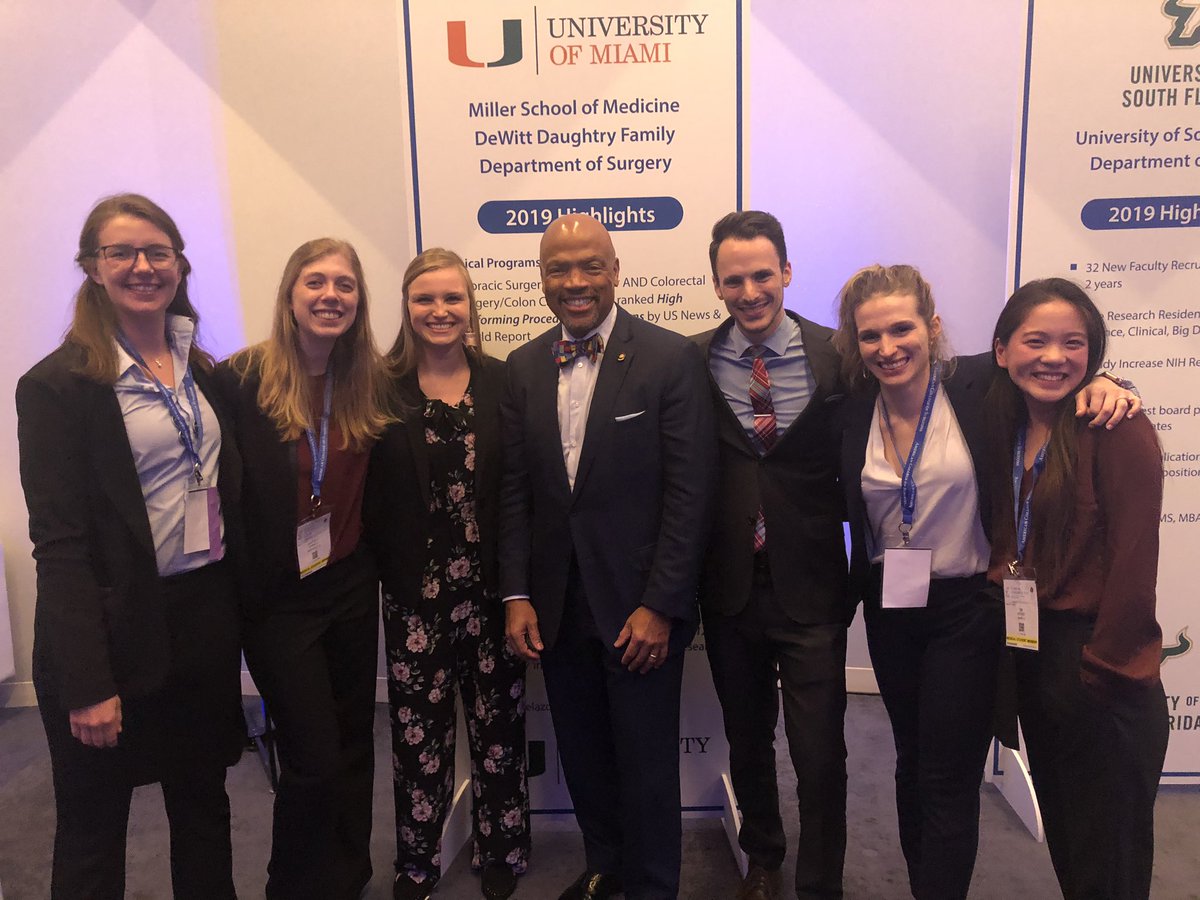 Medical students representing the University of Miami at #ACSCC19 with <a href="/HenriFordMD/">Henri R. Ford, MD, MHA, FACS, FRCS(Eng), FAAP</a>.