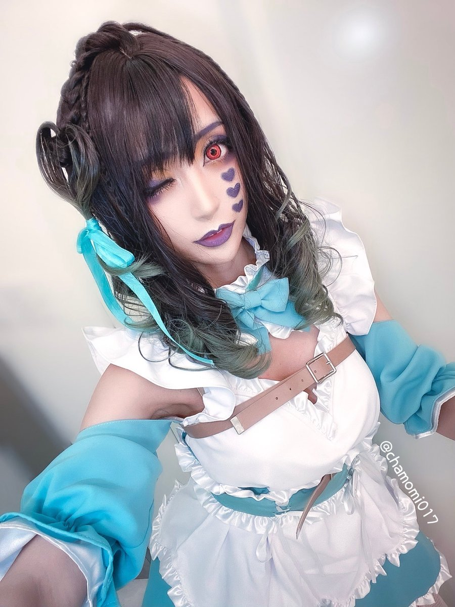 ハロウィン カモミールさん ハロウィンメイクのメイドを公開 可愛いけど少し怖い コスプレイヤーずきまるっとおまとめ