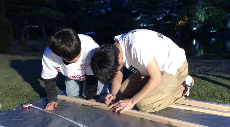 tech_tech2019's tweet image. こんばんは！
現在スクリーン製作と照明実験に取り組んでいます🔨
一体どんな作品になるのでしょうか...
本番までお楽しみに！✨

#techtech2019
#石橋文化センター