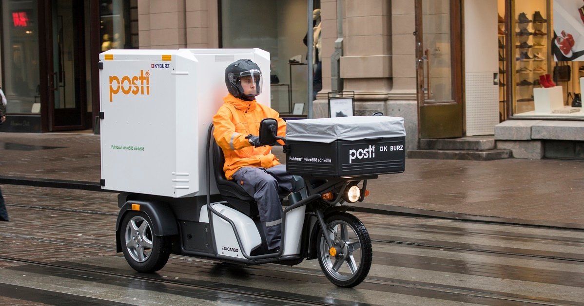 Posti paransi tulostaan: sekä liikevaihto että oikaistu liiketulos paranivat. Posti on onnistunut uudistumaan strategiansa mukaisesti – liikevaihdosta yhä suurempi osa tulee verkkokaupasta ja logistiikasta posti.com/media/talousuu… #posti #verkkokauppa