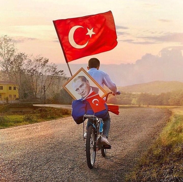 Mut_Cukuru's tweet photo. MUT’LU YILLAR GÜZEL TÜRKİYEM 🇹🇷 https://t.co/FBbuOec66i