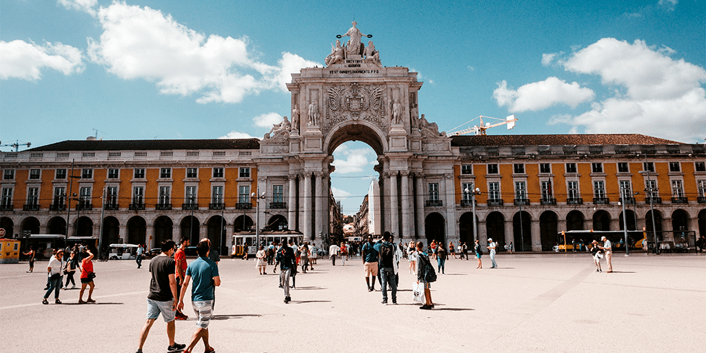 Almosafer_UAE's tweet photo. Guess which European city offers a subtropical Mediterranean climate for a perfect vacation in November!

1. #Lisbon
2. #Paris

Join the conversation on Insta! https://t.co/pdAiBgIlNY

#polls #travel #europe #tajawal #travelsorted #holiday #trip https://t.co/cC3EYwlUON