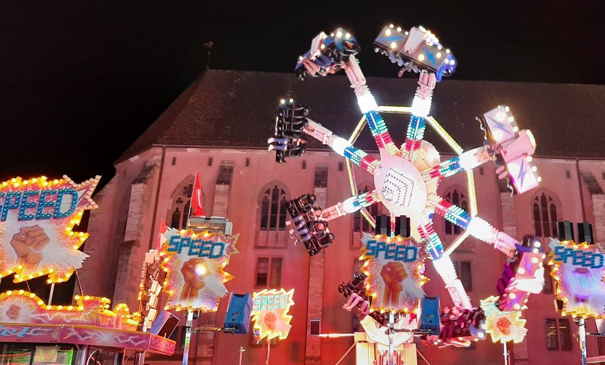 BASELCROWD (@baselcrowd) on Twitter photo Das muss ja sein: Herbstmäss-Special in der Baselcrowd. Die schönsten Fotos von der Basler #Herbstmesse für alle.
#basel #openinnovation <a href="/BaselLive_ch/">BaselLive</a> <a href="/baseltourism/">This is Basel</a> <a href="/bzBasel/">bzBasel</a> @bzBaselland <a href="/bazonline/">Basler Zeitung</a> <a href="/Telebasel/">Telebasel</a> @srfbasel @Radio_X_Basel <a href="/Radio_Basilisk/">Radio Basilisk</a>
bit.ly/2pVFZRT Das muss ja sein: Herbstmäss-Special in der Baselcrowd. Die schönsten Fotos von der Basler #Herbstmesse für alle.
#basel #openinnovation <a href="/BaselLive_ch/">BaselLive</a> <a href="/baseltourism/">This is Basel</a> <a href="/bzBasel/">bzBasel</a> @bzBaselland <a href="/bazonline/">Basler Zeitung</a> <a href="/Telebasel/">Telebasel</a> @srfbasel @Radio_X_Basel <a href="/Radio_Basilisk/">Radio Basilisk</a>
bit.ly/2pVFZRT