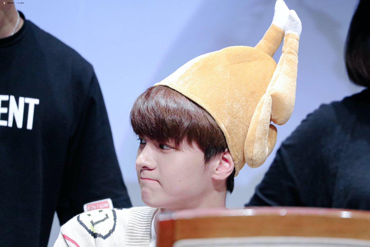 delight_2002's tweet photo. [HQ] 190907 팬싸인회
 
#차준호 #준호 #CHAJUNHO #JUNHO #엑스원 #X1 https://t.co/bmvw2dmH9p