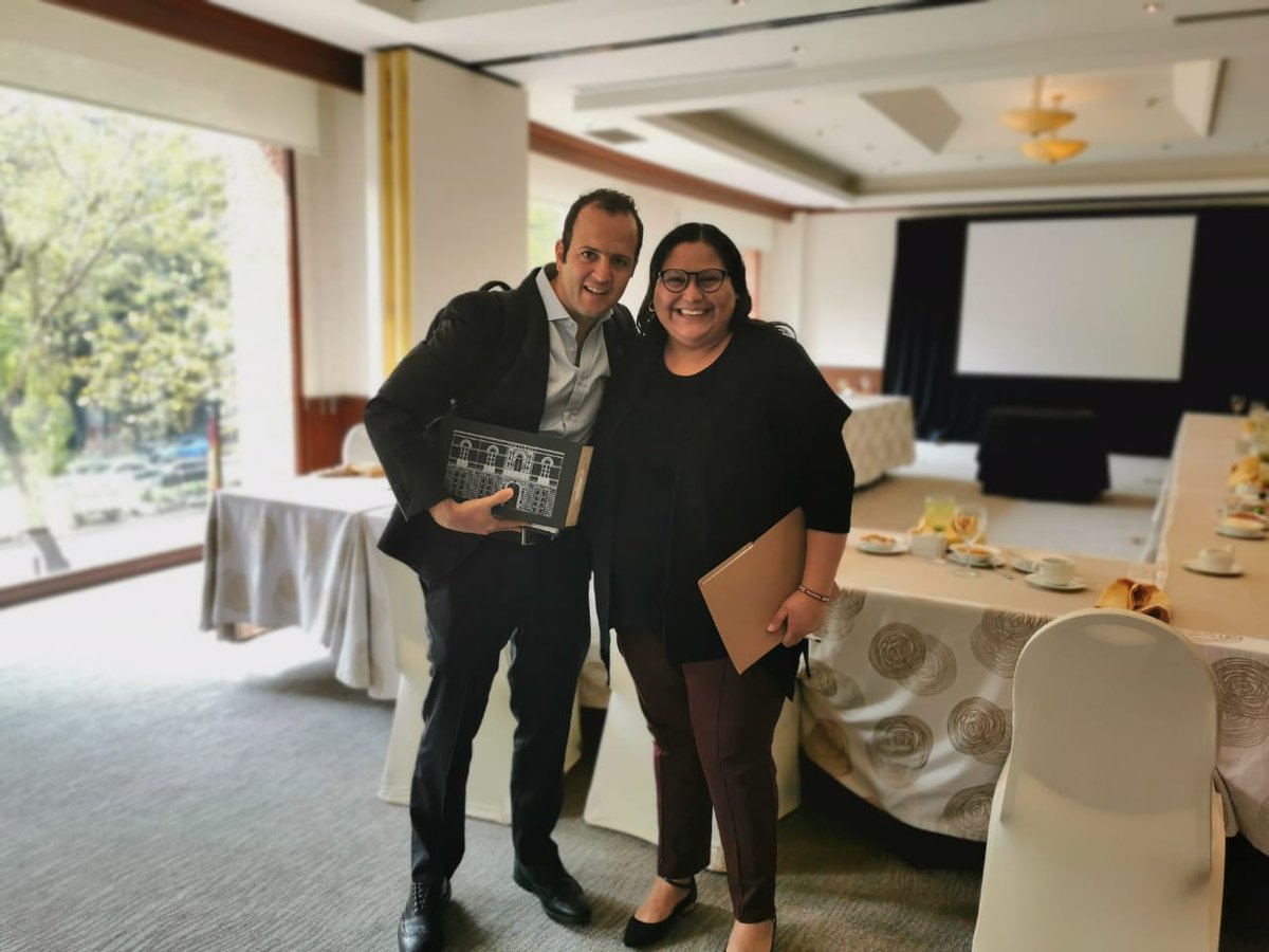 pepeshabot's tweet photo. La intención de estos encuentros organizados por la Fundación Construye Bienestar es abrir espacios de diálogo entre las comunidades y los privados para lograr construir bienestar. https://t.co/1GOPbA13q9