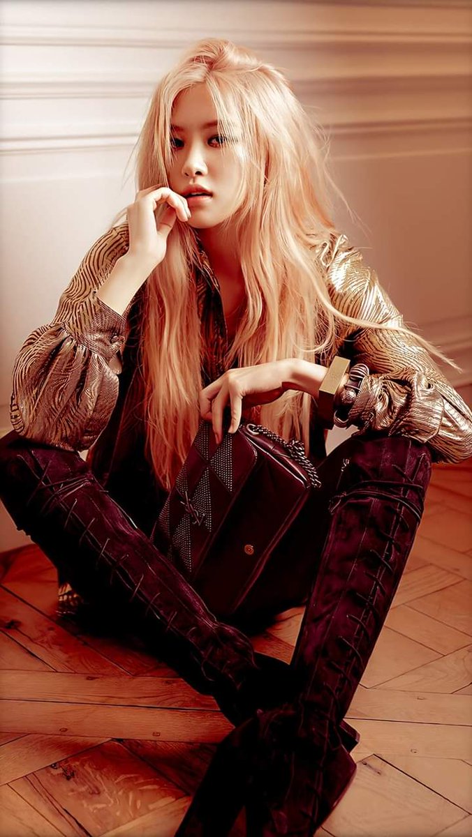 Coolsé 💯💯💯😘
#BLACKPINK 
<a href="/_ygblackpink/">BLINK⁴</a>