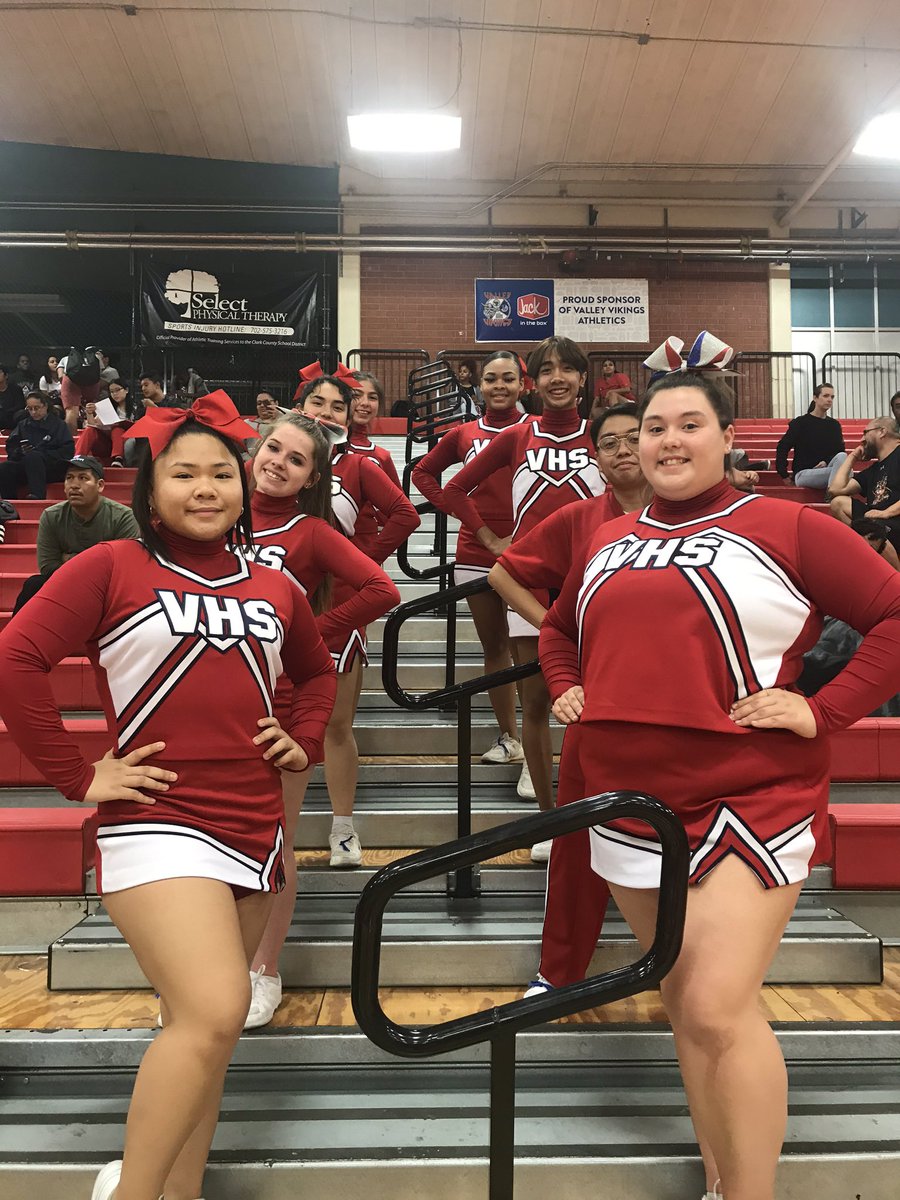 ValleyHSVegas's tweet photo. @Valley_Vikings Cheer Revving Up the Viking Crowd for Ladies 🏐 Senior Night! TY Cheer 👏🏼#CheerPride = #Viking Pride @valleyhscheer @CCSDMagnet https://t.co/86eqE5kCH2