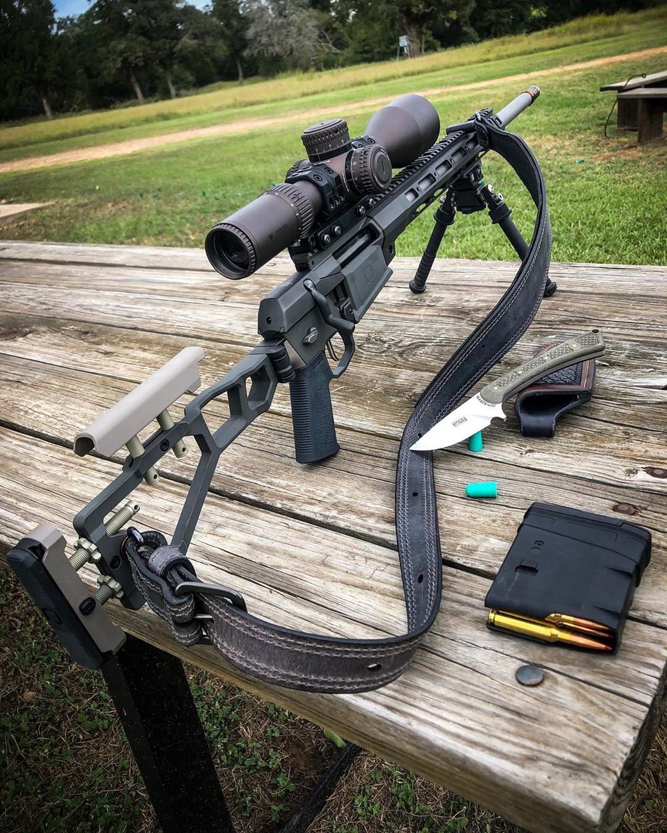BreachBangClear's tweet photo. Now that’s a good looking rifle sling!

https://t.co/XtO2lKIjhH

📸@mean_gene_leather
#tacticalgear
#tacticalbuyersclub
#morningwoodbazaar
#edccommunity
#customleathergoods
#customleatherwork
#leathermessiah
#leathergeezus https://t.co/wIek62mfdM