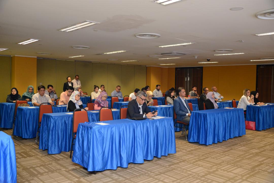 smecorp's tweet photo. "Knowledge Sharing on Pathway Towards Export & IPO"
Date: 29th October 2019
Venue: Dewan Mahkota, SME Corp. Malaysia
#smecorpmalaysia
#SIPprogramme
@azmisaid https://t.co/Fr7dQcS0vD