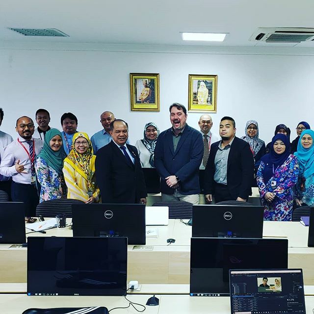 Eric Hawkinson tweet media