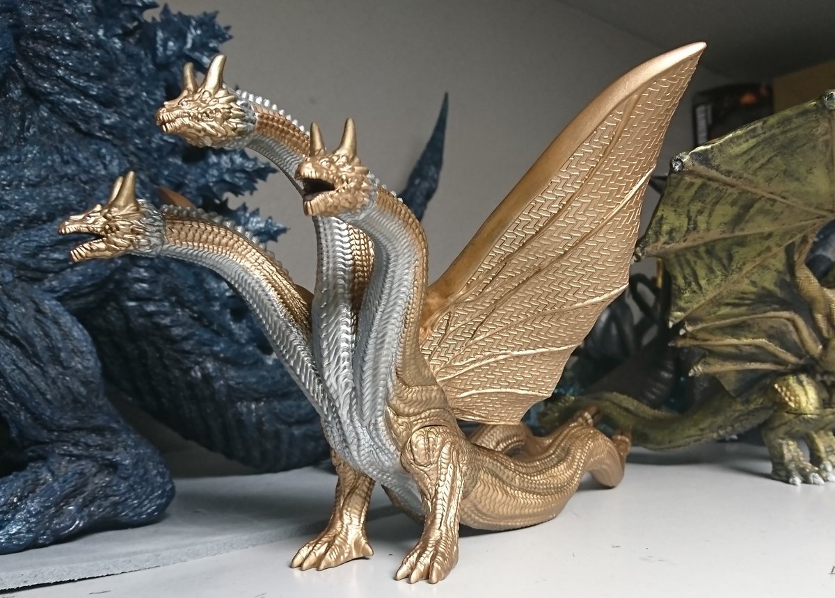USJ限定・ゴジラ対エヴァンゲリオン・ギドラ USJ限定、完全新規ソフビのキングギドラ（ゴジラ対