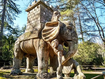 visit_lazio's tweet photo. Affascinanti visioni nel #BoscoSacro di #Bomarzo, vi attendono.... #Viterbo [ft @RomaCaputTour]
 https://t.co/F6sUHKokZA https://t.co/bv327fSzGx