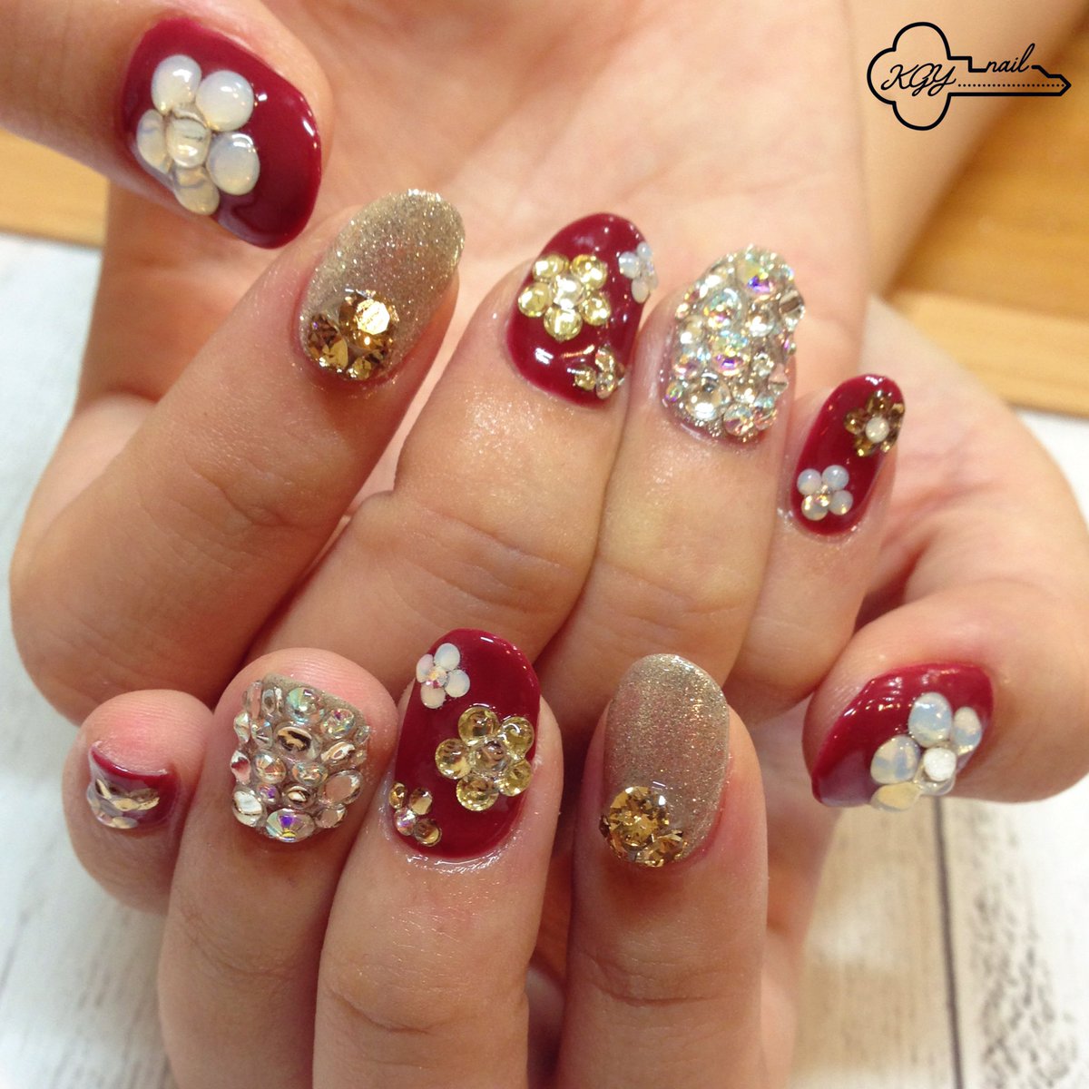 Kgy Nail Free Art Nail お花のストーンアートネイル ストーンアートネイル Kgyネイル Kgy Nail Free Art Nail お花のストーンアートネイル ストーンアートネイル Kgyネイル