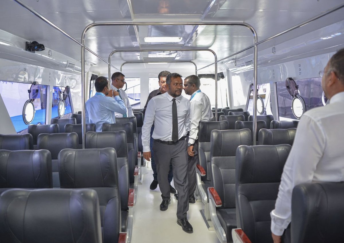 gulfcraft's tweet photo. Gulf Craft Maldives showcased its multiple award-winning boats such as the Touring 48, 38 & Majesty 63 at the @MvMarineExpoheld in Dharubaaruge, Male
Know more: https://t.co/VyFciWl6p8
#GulfCraft #MaldivesMarineExpo #MME2019 #UtilitySeries #Touring48 #Touring38 #MajestyYachts https://t.co/rnaQhxp4Pr