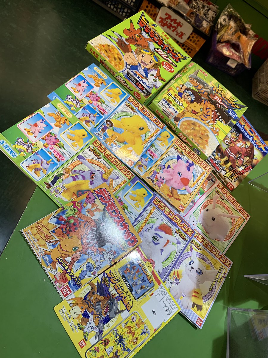 丸美屋 デジモンアドベンチャー＆デジモンテイマーズ カレーパッケージ