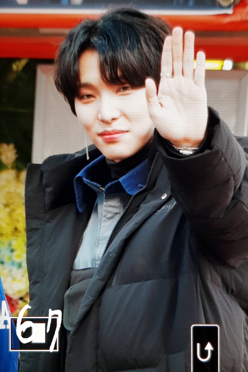 191029 더쇼 미니팬미팅

벌써 롱패딩 꺼내입었찌 추우면 안돼🥶

#ONEUS #원어스 #이서호 #서호