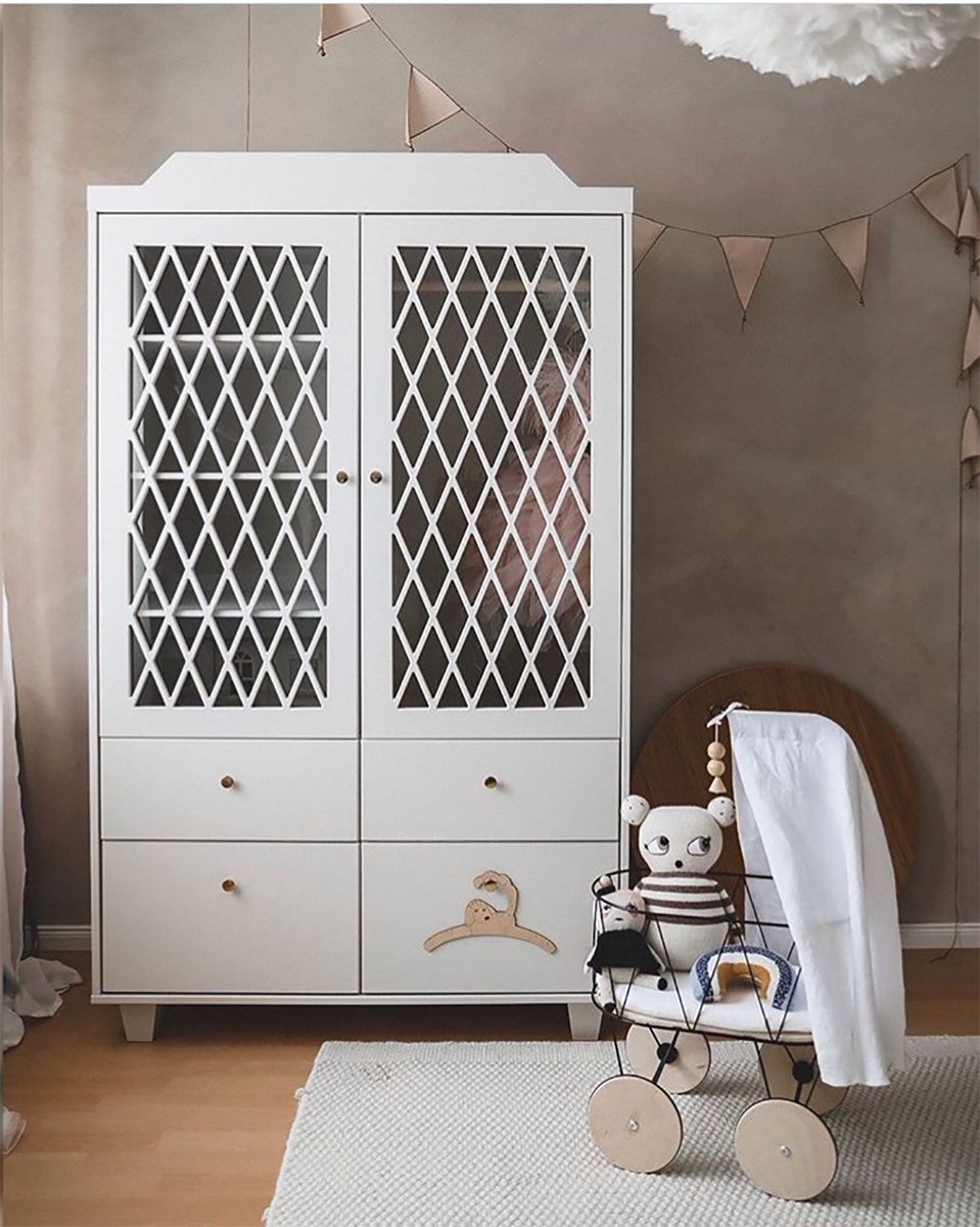 FredandRobin's tweet photo. 🐶 ✨ 
📸 : @mommycreatesmemories
#sustainabledecor #dog #coathanger #kidsroominspo #kidsroomdecor #nurserydecor #nurseryinspo https://t.co/QTCuzUGPYV