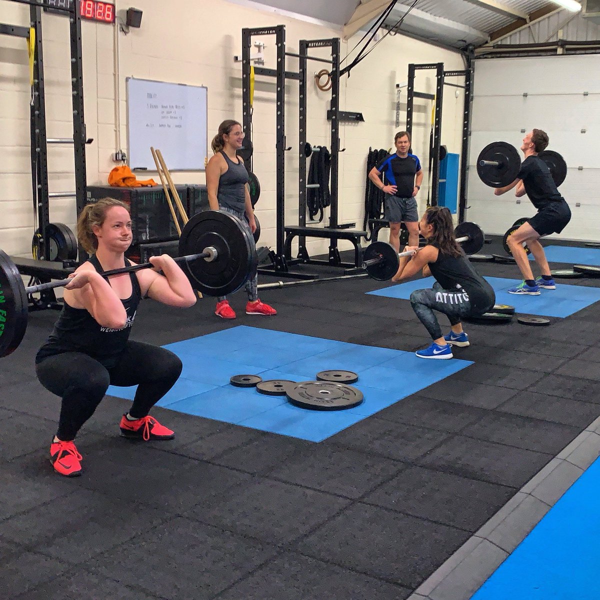 CatalystCiren's tweet photo. We now offer a Barbell Club dedicated to Olympic Lifting every Tuesday evening, 6.30pm-7.30pm.

Whether you are a complete beginner or have Olympic Lifting experience this session is for you.

Book now via our website or message for more details.

#olympiclifting #barbellclub https://t.co/6543Lu0bbL