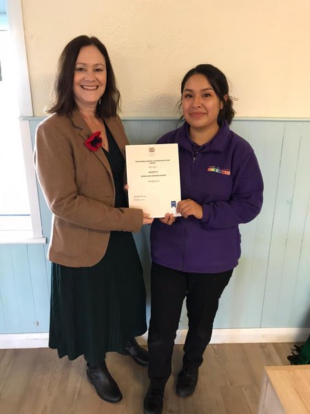 TIGERS_UK's tweet image. Congratulations 2 Georgia Graham on gaining SSCYP L3 (SCQF L7) at @lullabynursery

Looking forward 2 seeing you progress in the #EarlyYears sector #AttachmentLedPractice #DaringVentures. Georgia celebrates with Assessor @LorraineGlendi1 

Look at those smiles #TuesdayMotivation