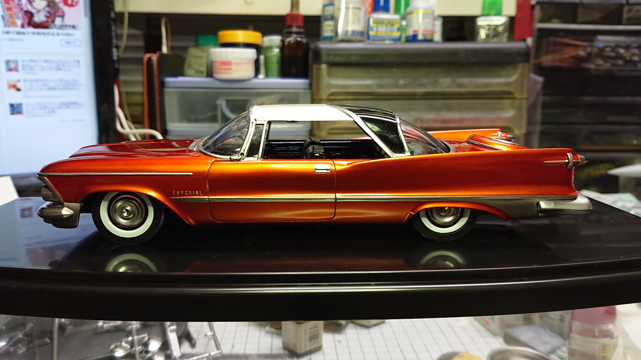 AMT 1/25 1959 クライスラー インペリアル プラモデル AMT1136 成型色