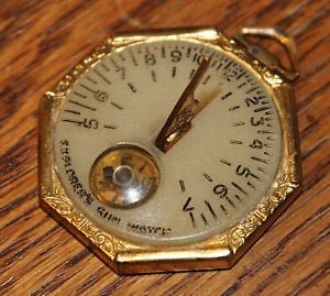 RipplesWithTime's tweet image. It was a beautiful day today in Portland, OR! We spent it at the zoo and all of the sun made us think of this vintage sun watch that was a cereal prize in the 1940’s. Might be fun repurposed as a bracelet! #repurposed #portland #vintagejewelry
