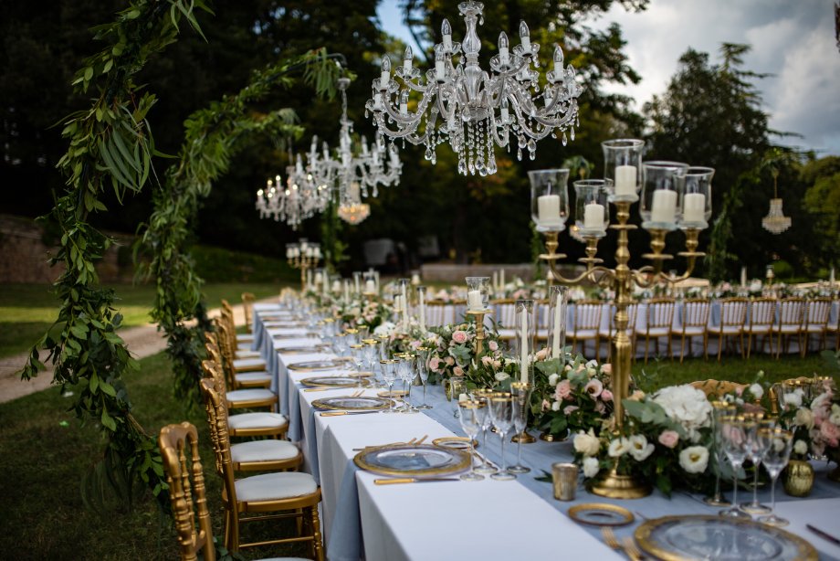MarryMeTuscany's tweet photo. It's blog time! Read the new blog on flowers and decoration on my website! https://t.co/9WjqAToYN7… 
#romanticwedding #tuscanywedding #weddingplanner 
#floral https://t.co/WfLWwJM2Zr