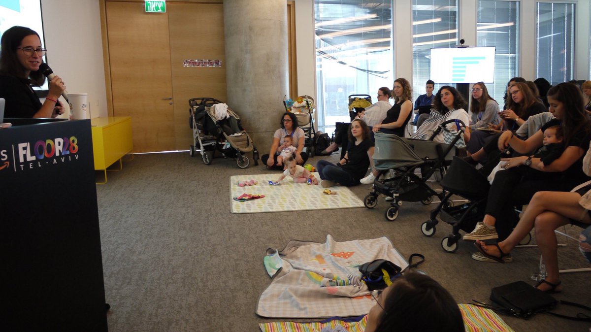 PretzelVoice's tweet photo. Had a real pleasure speaking about #VoiceFirst to the inspirational tech moms at LeadWithBabies. 

Was especially interesting as most moms were brand new to voice technology, but their babies are going to grow up as #GenerationVoice. https://t.co/POrxaStscK